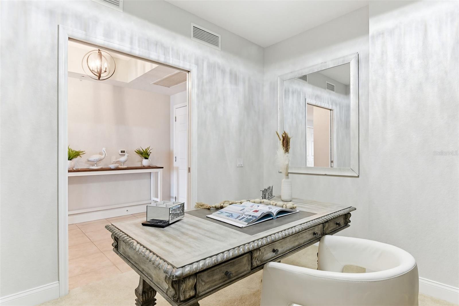 2 OCEANS WEST BLVD #1702