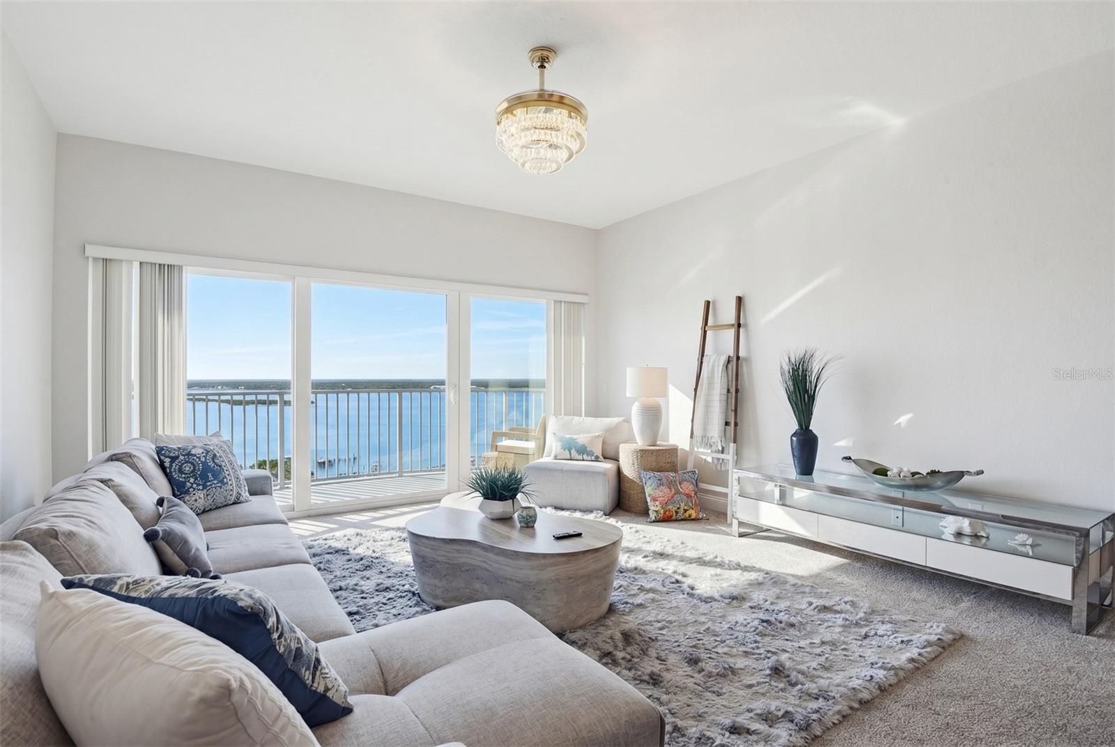 2 OCEANS WEST BLVD #1702