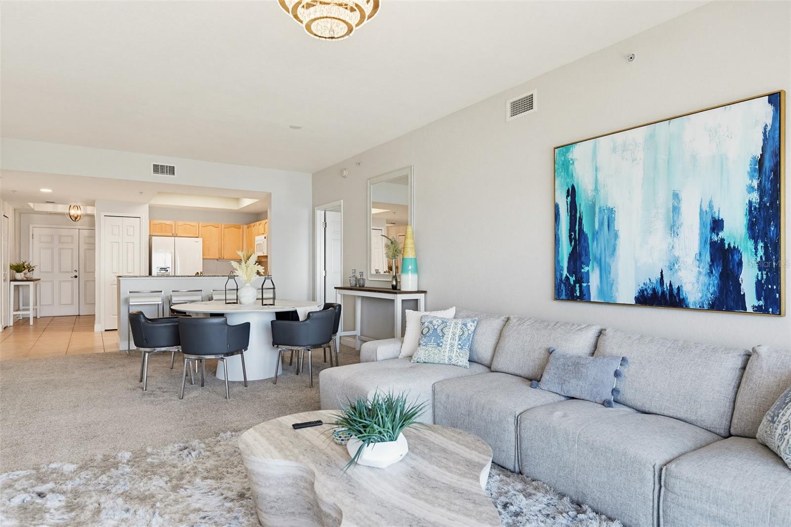2 OCEANS WEST BLVD #1702