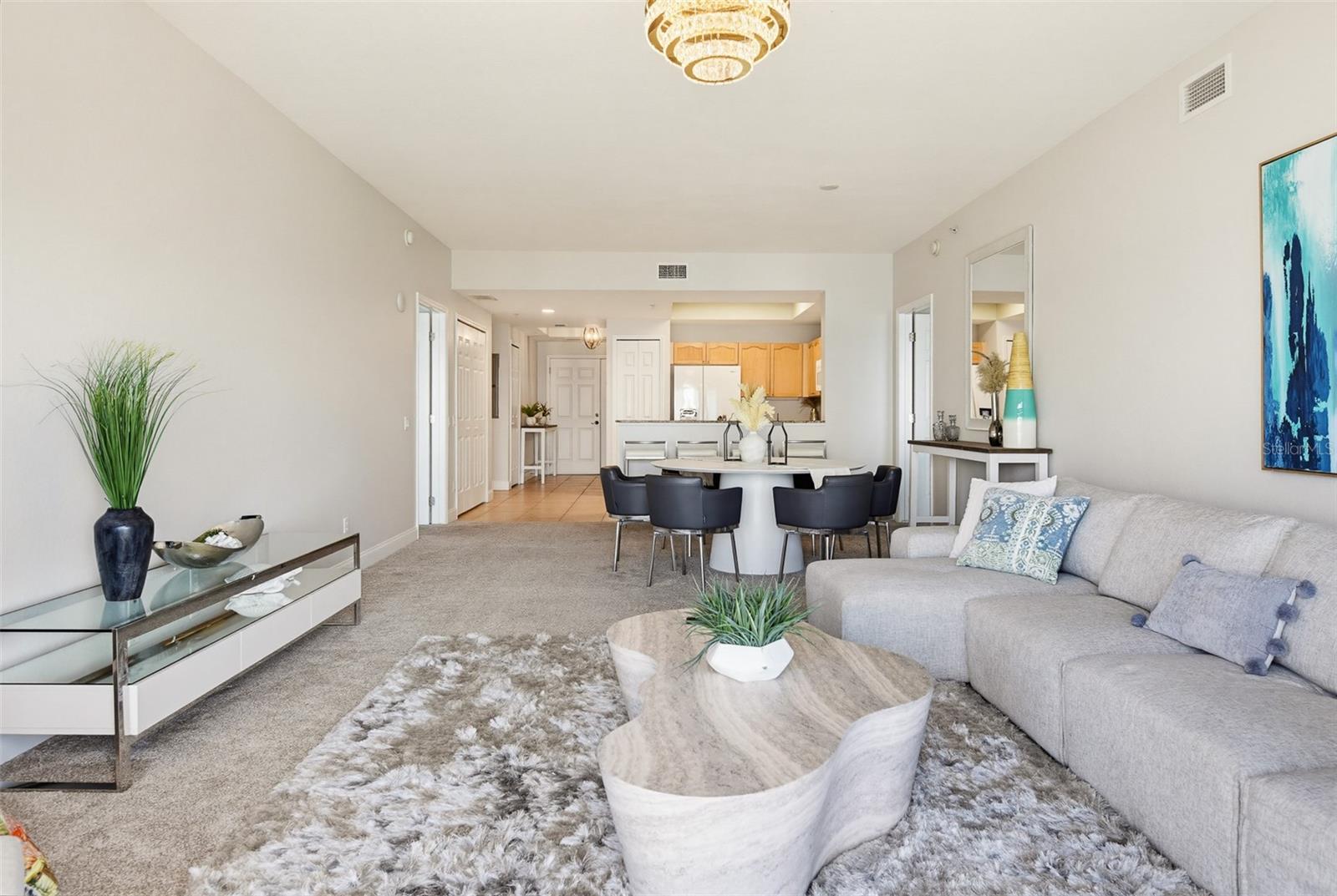 2 OCEANS WEST BLVD #1702