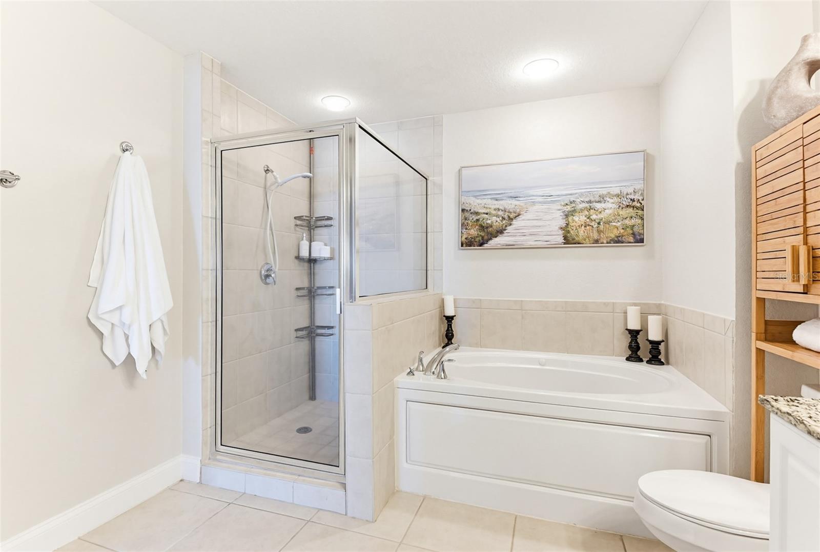 2 OCEANS WEST BLVD #1702