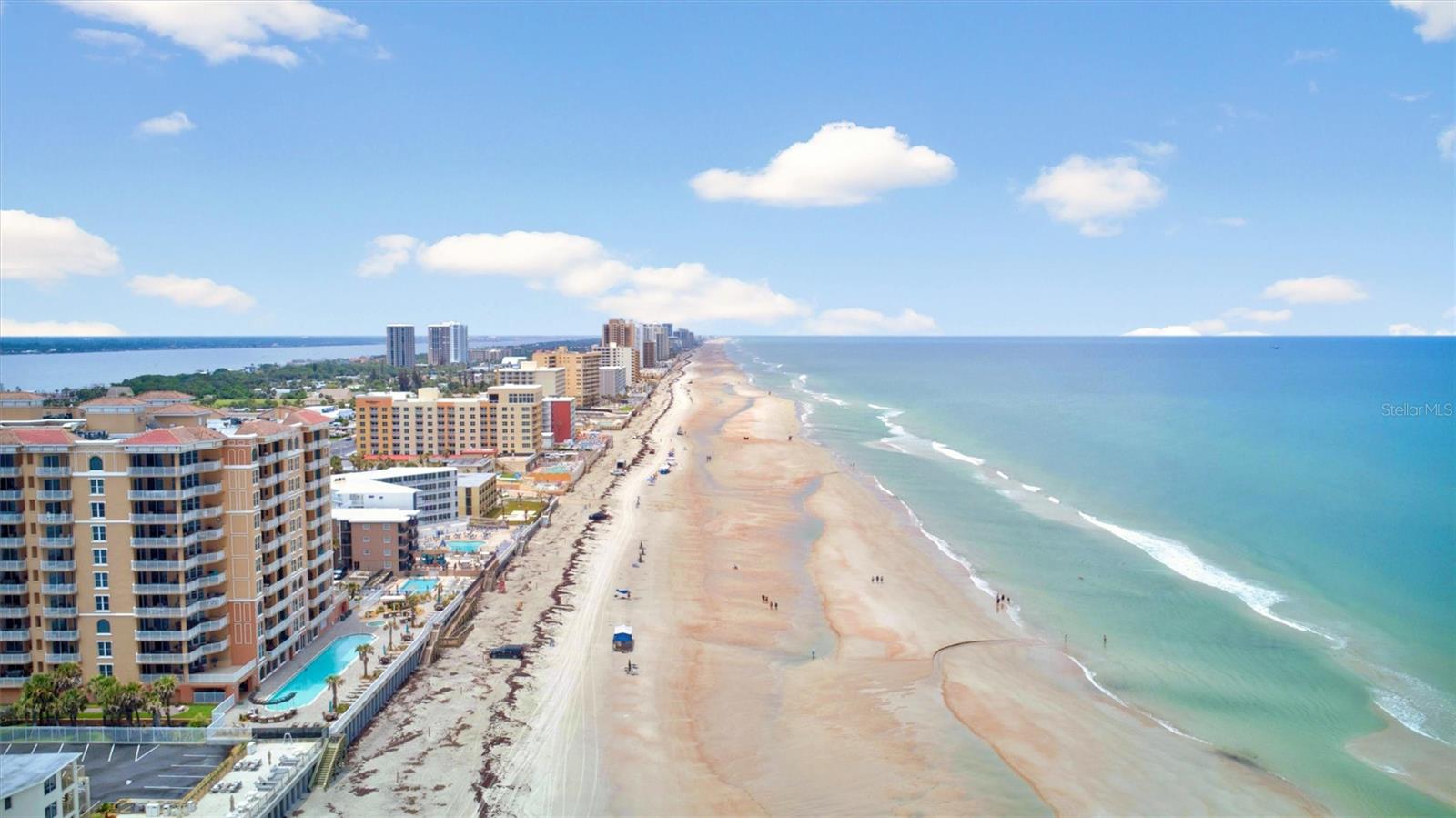 3245 S Atlantic Avenue Unit: 1002