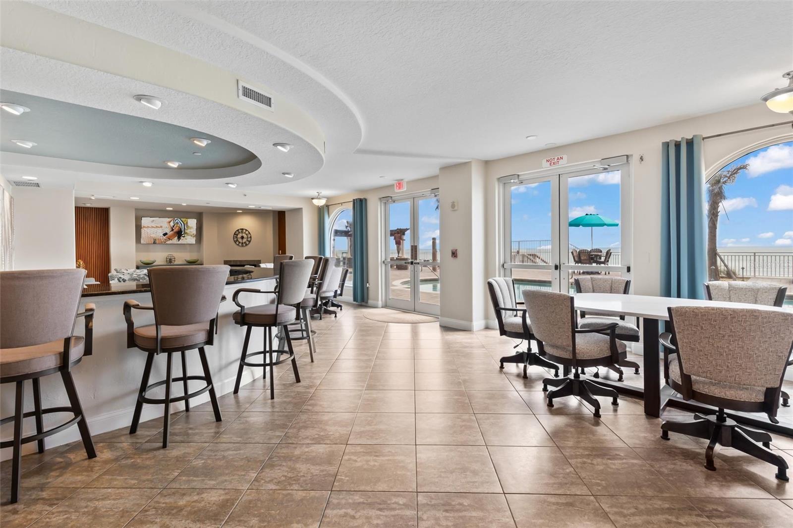 3245 S Atlantic Avenue Unit: 1002