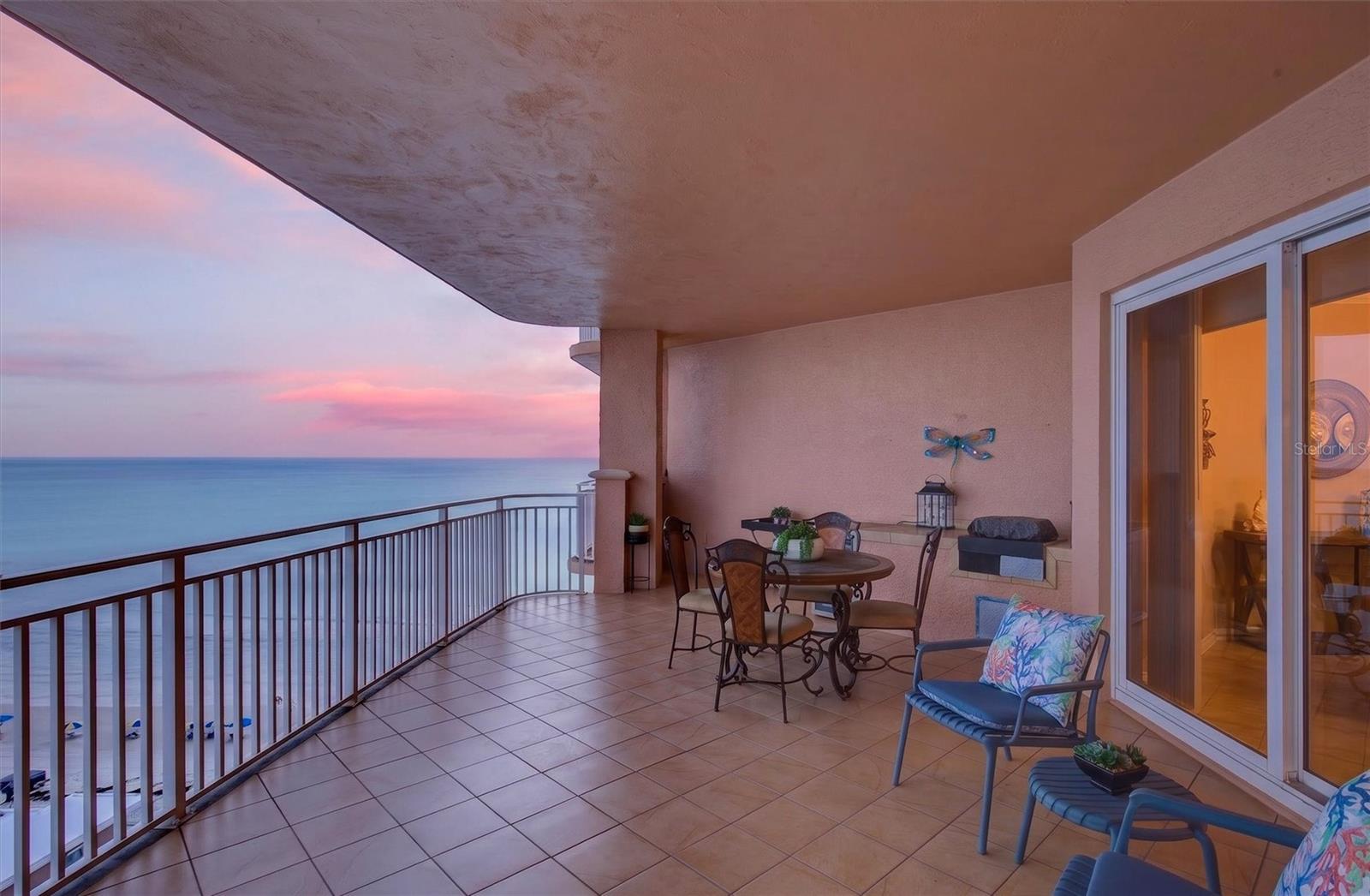 3245 S Atlantic Avenue Unit: 1002