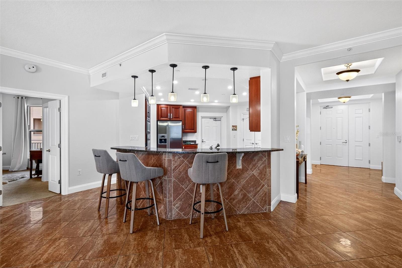 3245 S Atlantic Avenue Unit: 1002