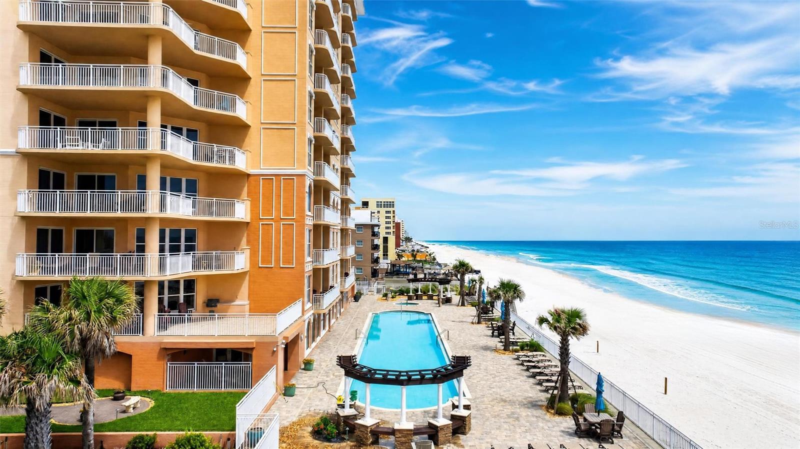 3245 S Atlantic Avenue Unit: 1002
