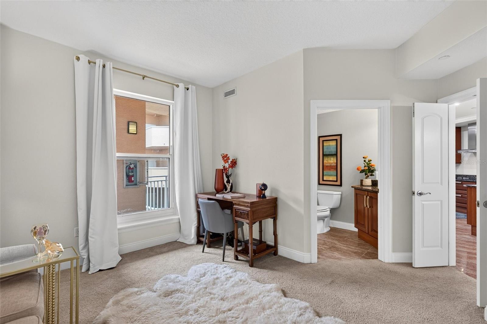 3245 S Atlantic Avenue Unit: 1002