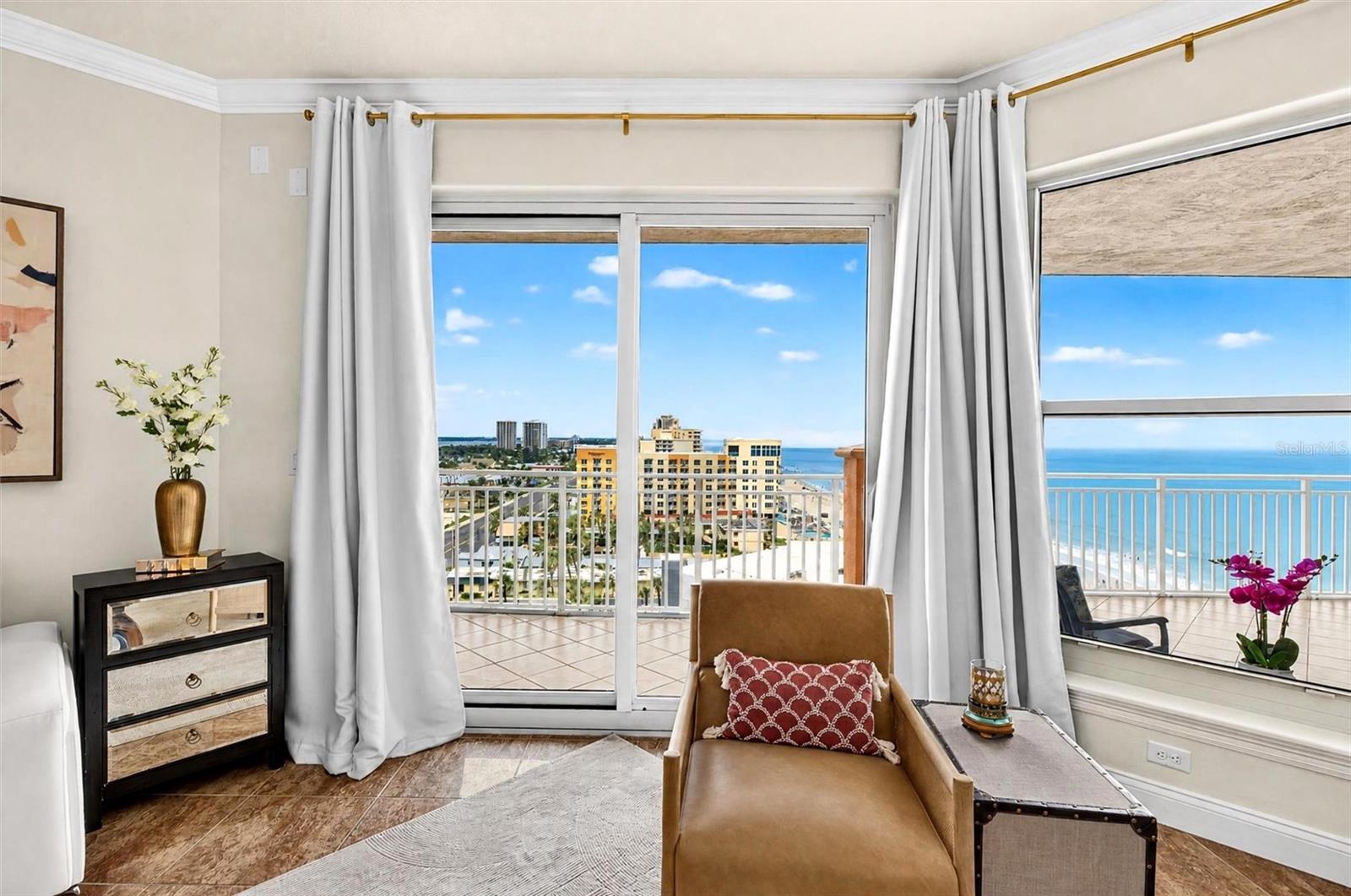 3245 S Atlantic Avenue Unit: 1002