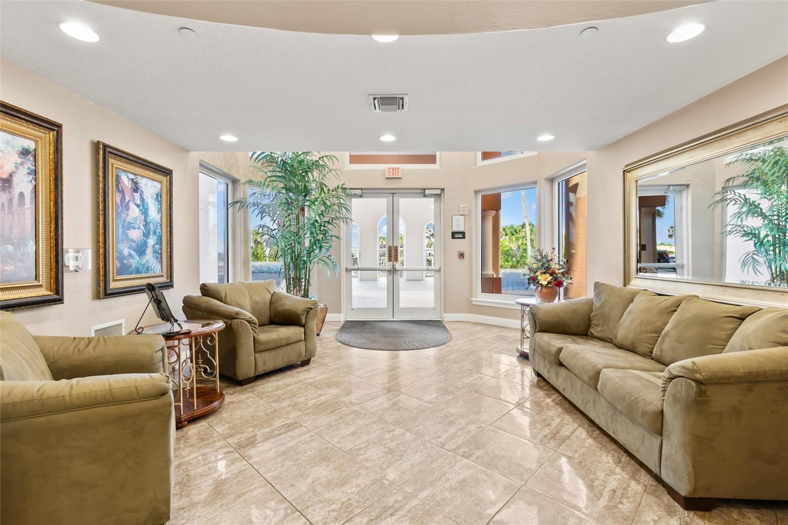 3245 S Atlantic Avenue Unit: 1002