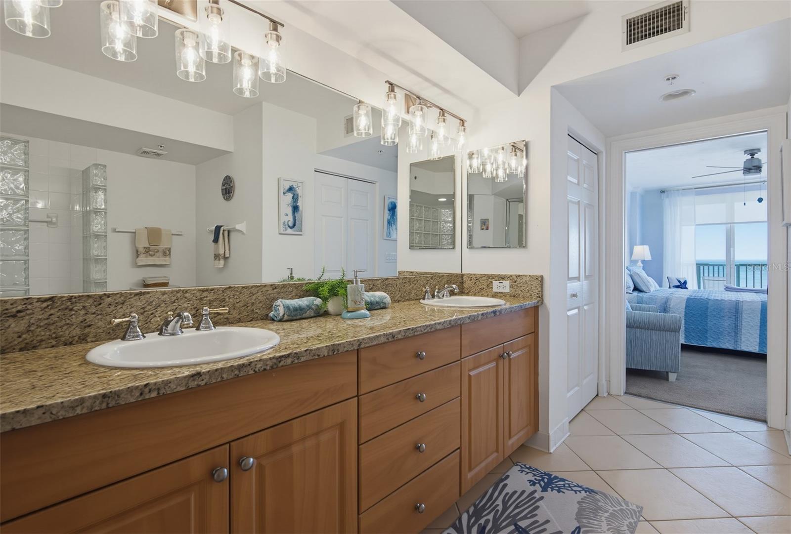 3315 S Atlantic Avenue Unit: 408