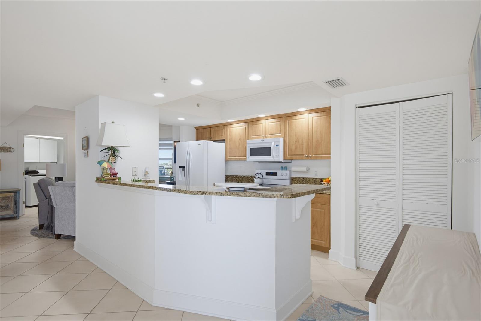3315 S Atlantic Avenue Unit: 408