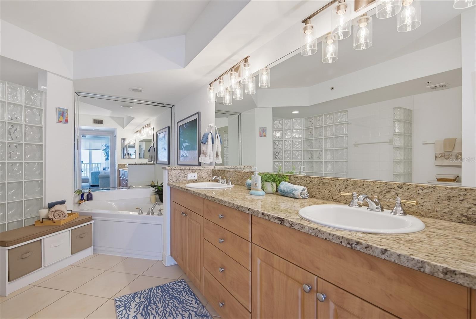 3315 S Atlantic Avenue Unit: 408