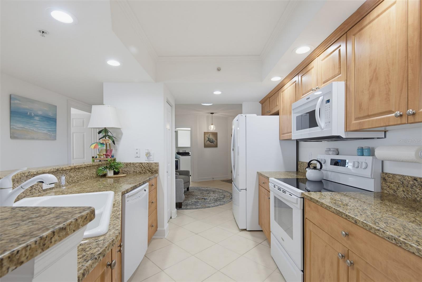 3315 S Atlantic Avenue Unit: 408