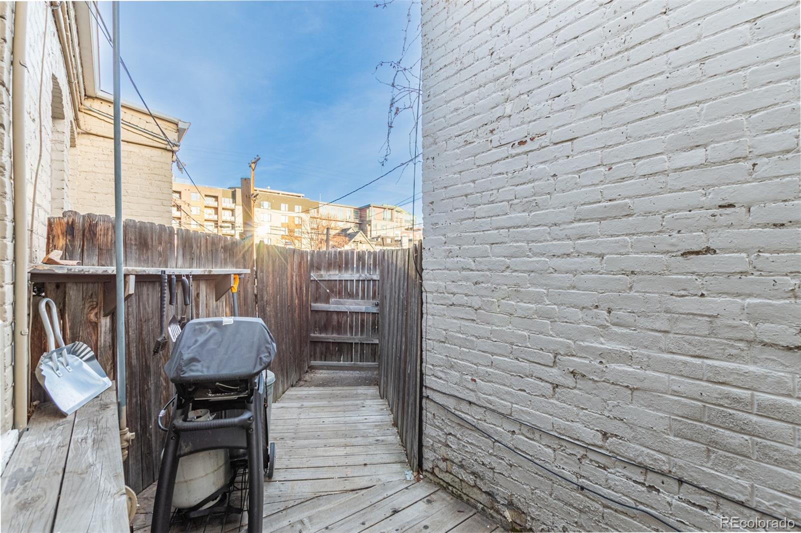 204 E 4th Avenue