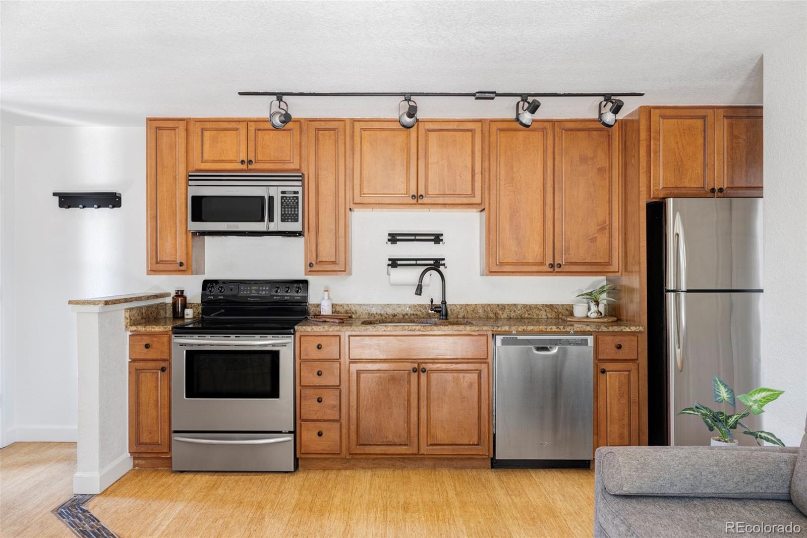 1 N Pearl Street Unit: 201