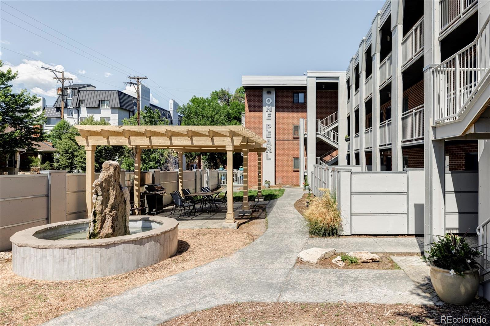 1 N Pearl Street Unit: 201