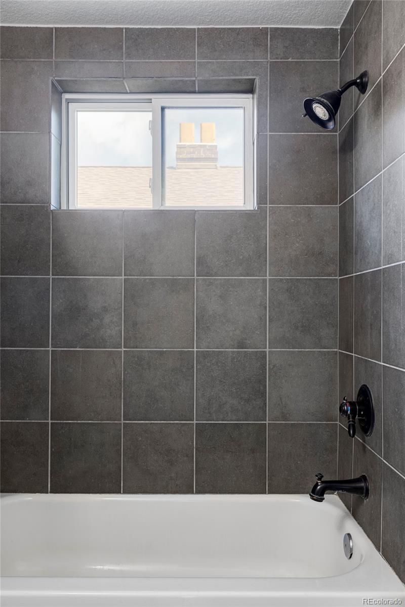 1 N Pearl Street Unit: 201