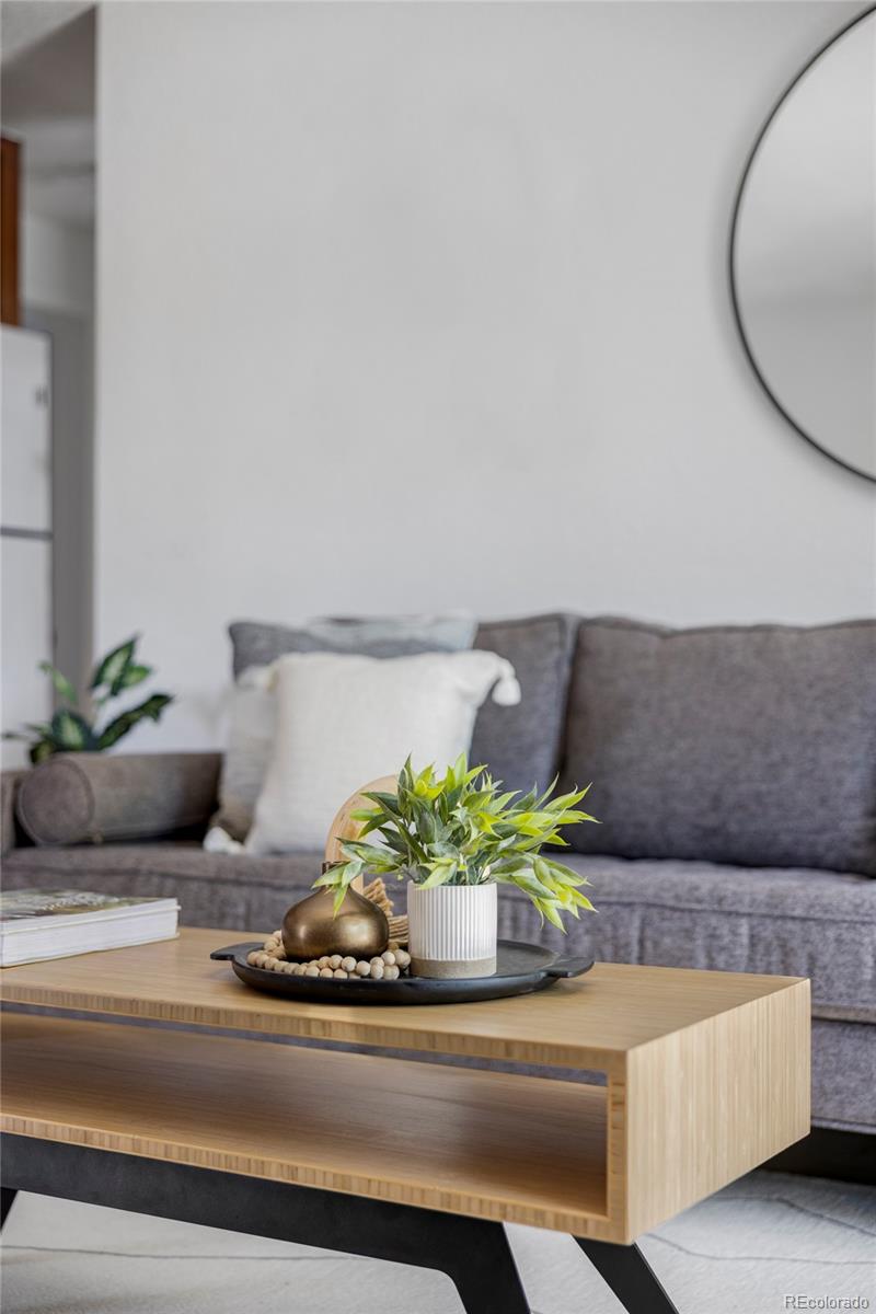 1 N Pearl Street Unit: 201