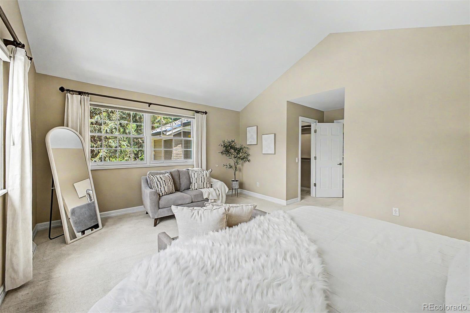 1249 E Green Meadow Lane