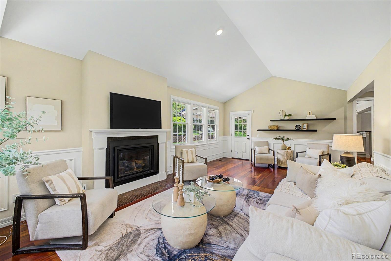 1249 E Green Meadow Lane