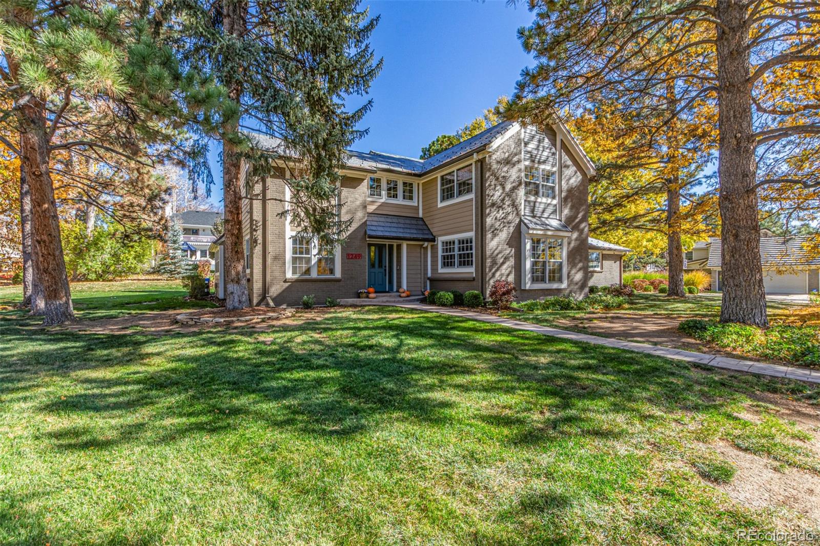 1249 E Green Meadow Lane