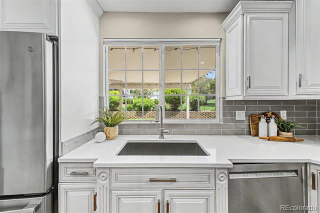1249 E Green Meadow Lane