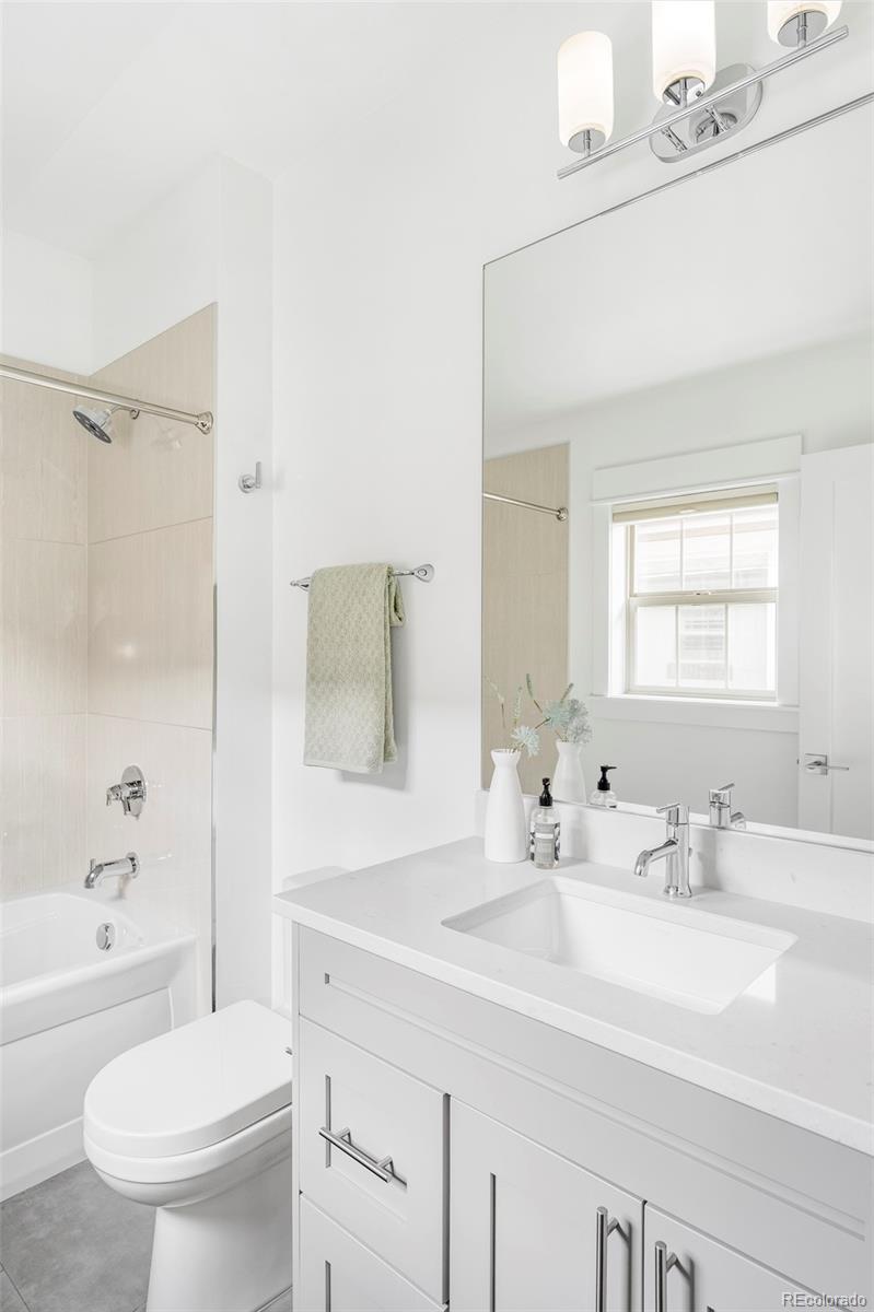 1152 S Ogden Street