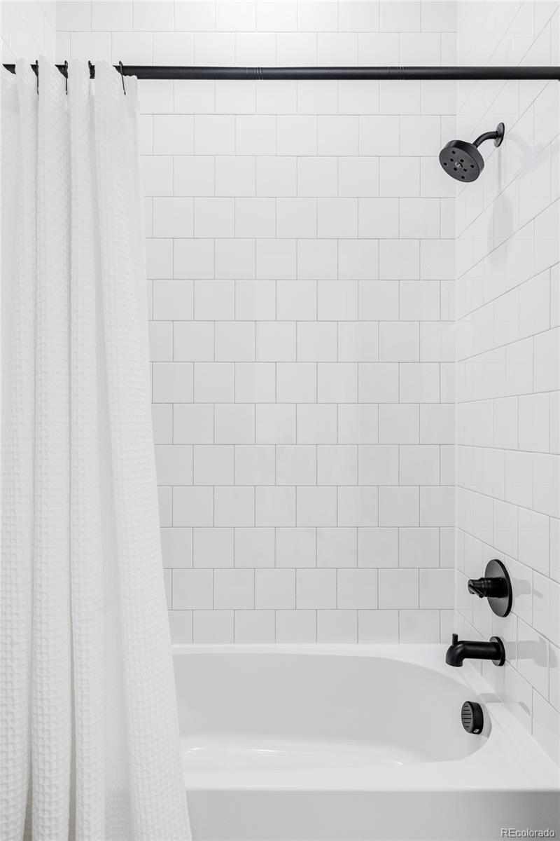 14395 Hop Clover Street