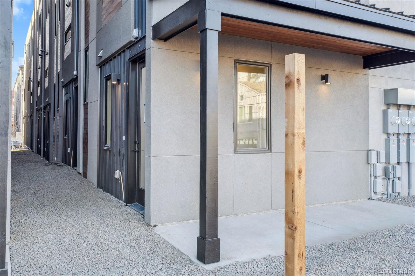 2326 Eliot Street Unit: 7