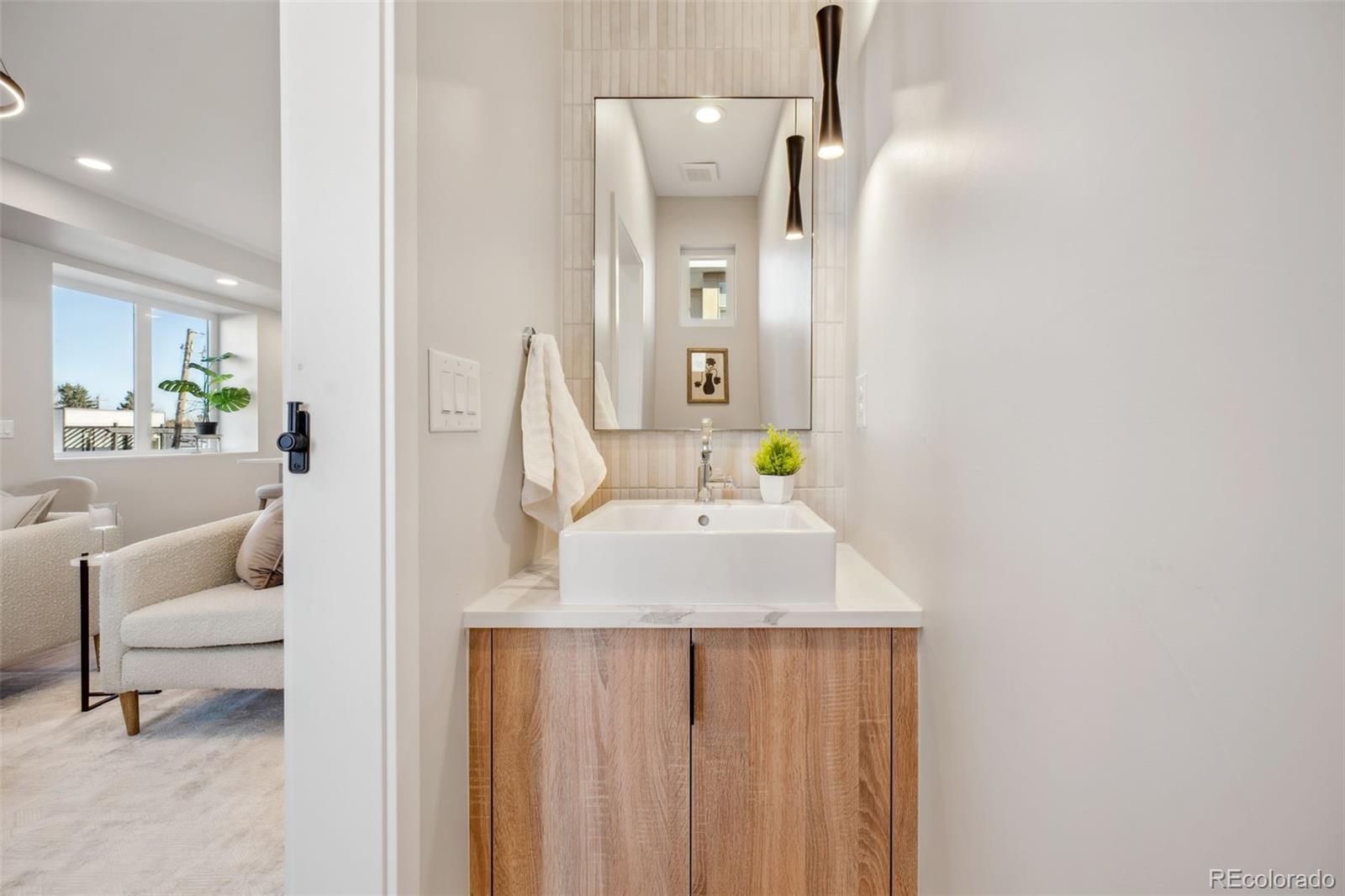 2326 Eliot Street Unit: 7