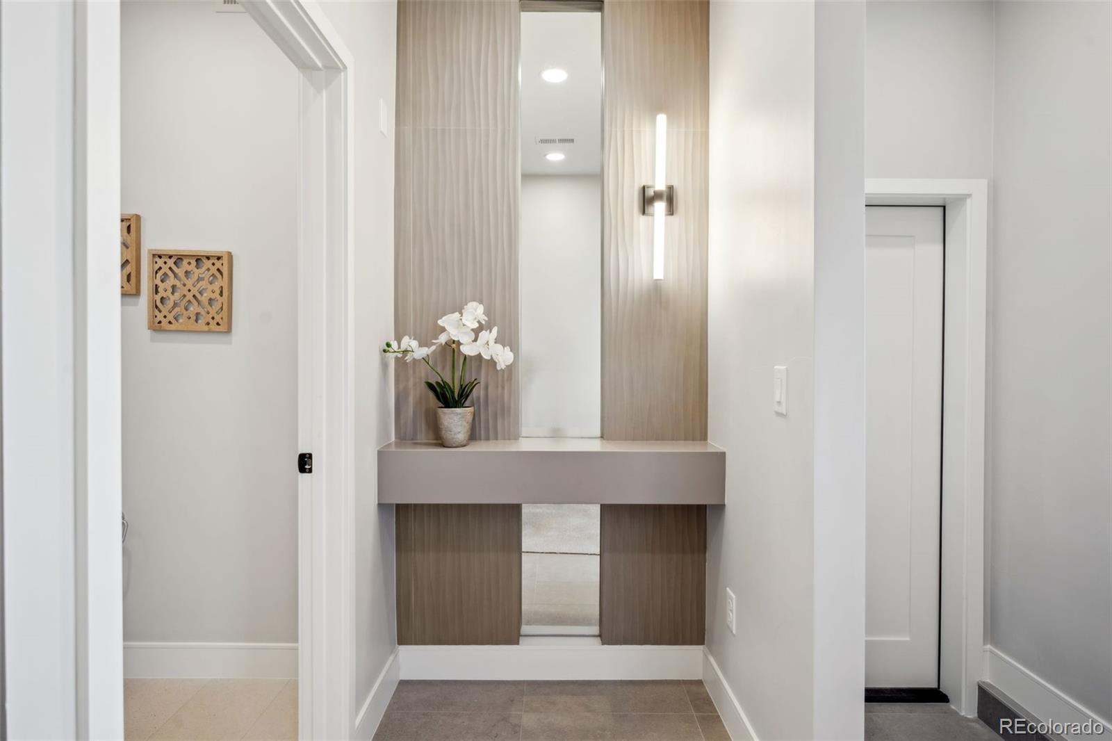 2326 Eliot Street Unit: 7
