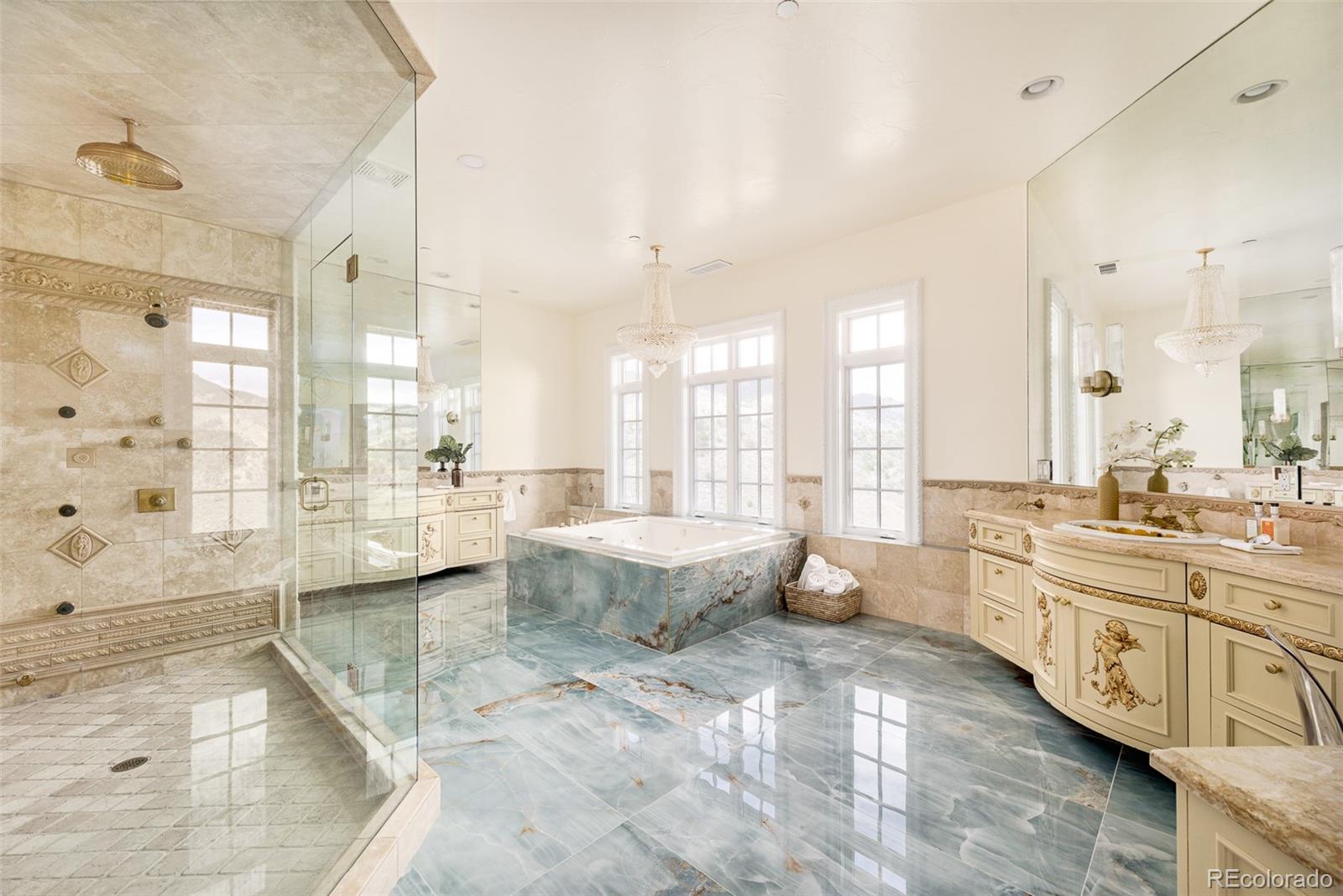 6729 Bear Point Trail