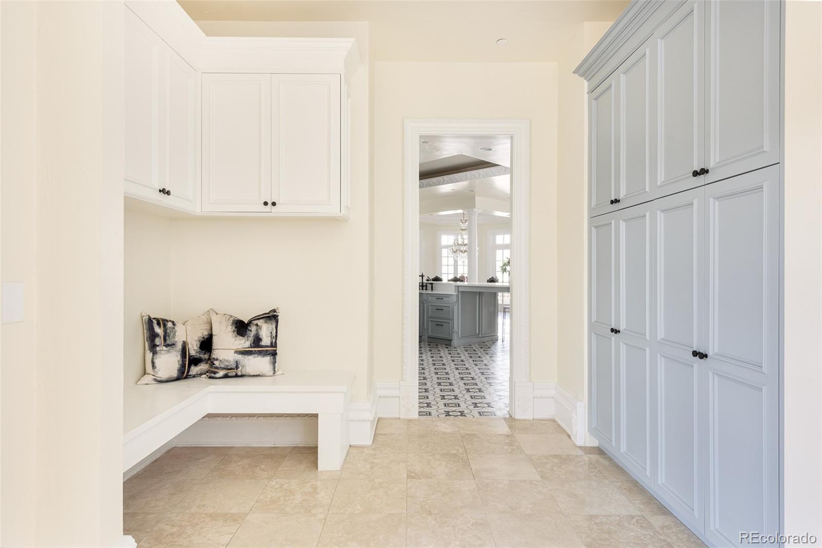 6729 Bear Point Trail