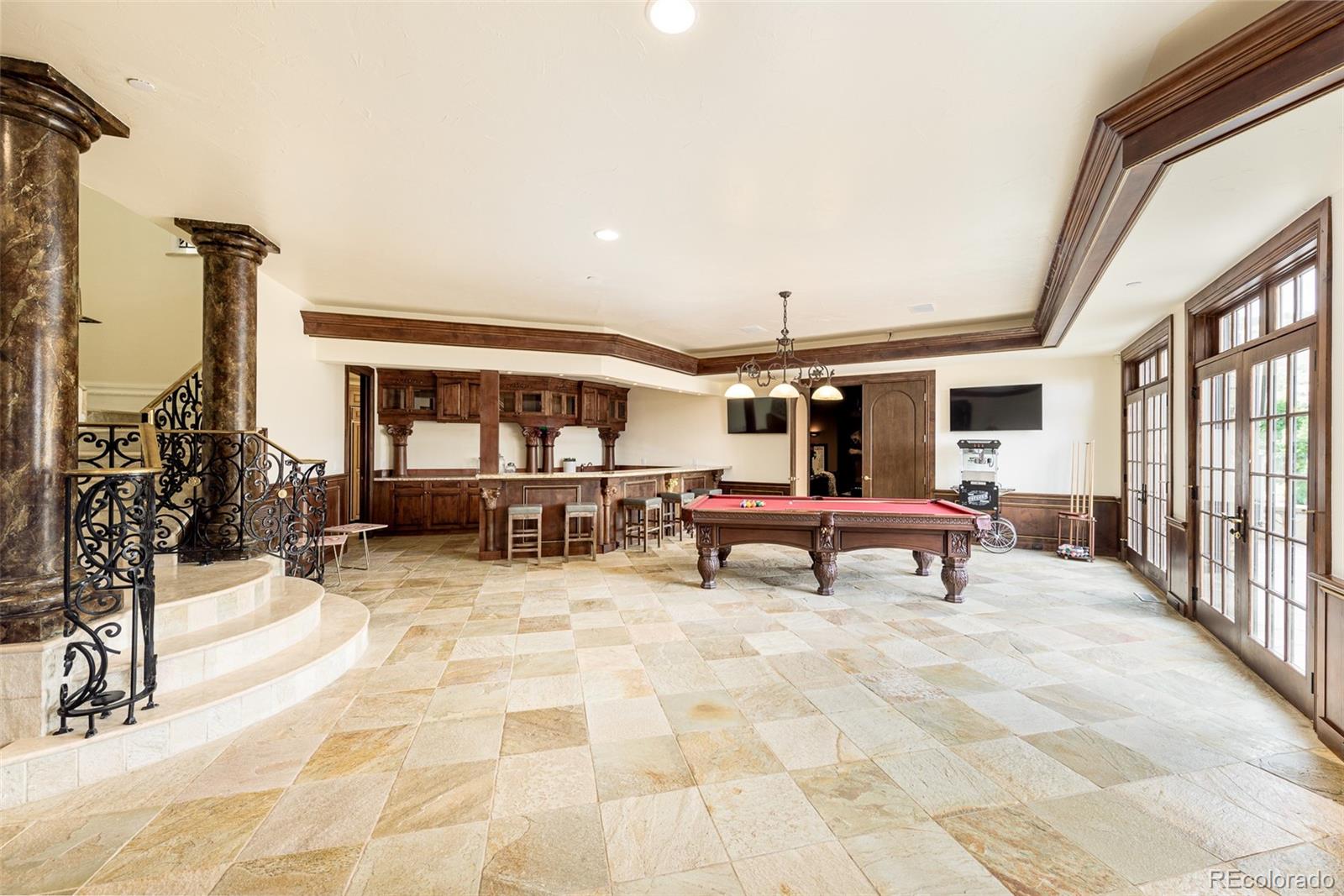 6729 Bear Point Trail