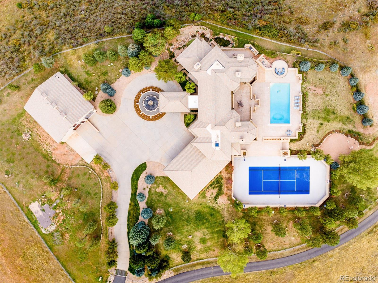 6729 Bear Point Trail