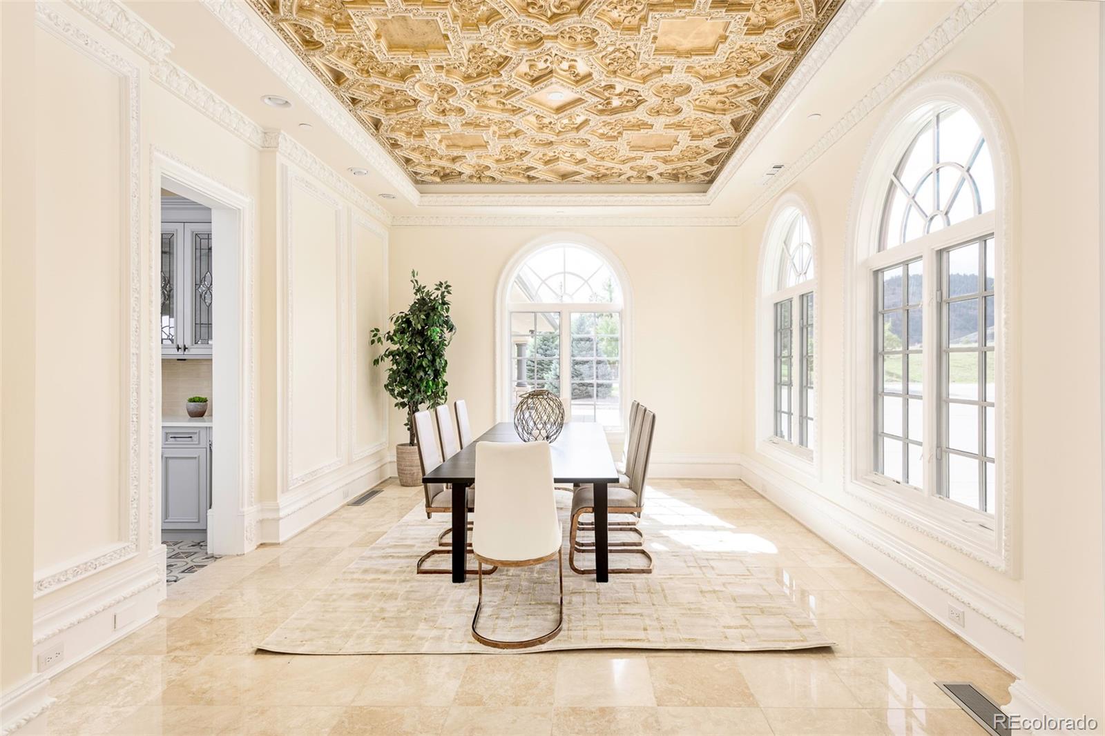 6729 Bear Point Trail