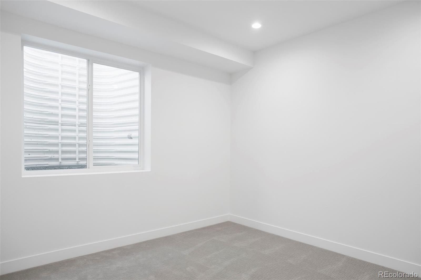 359 S Ogden Street