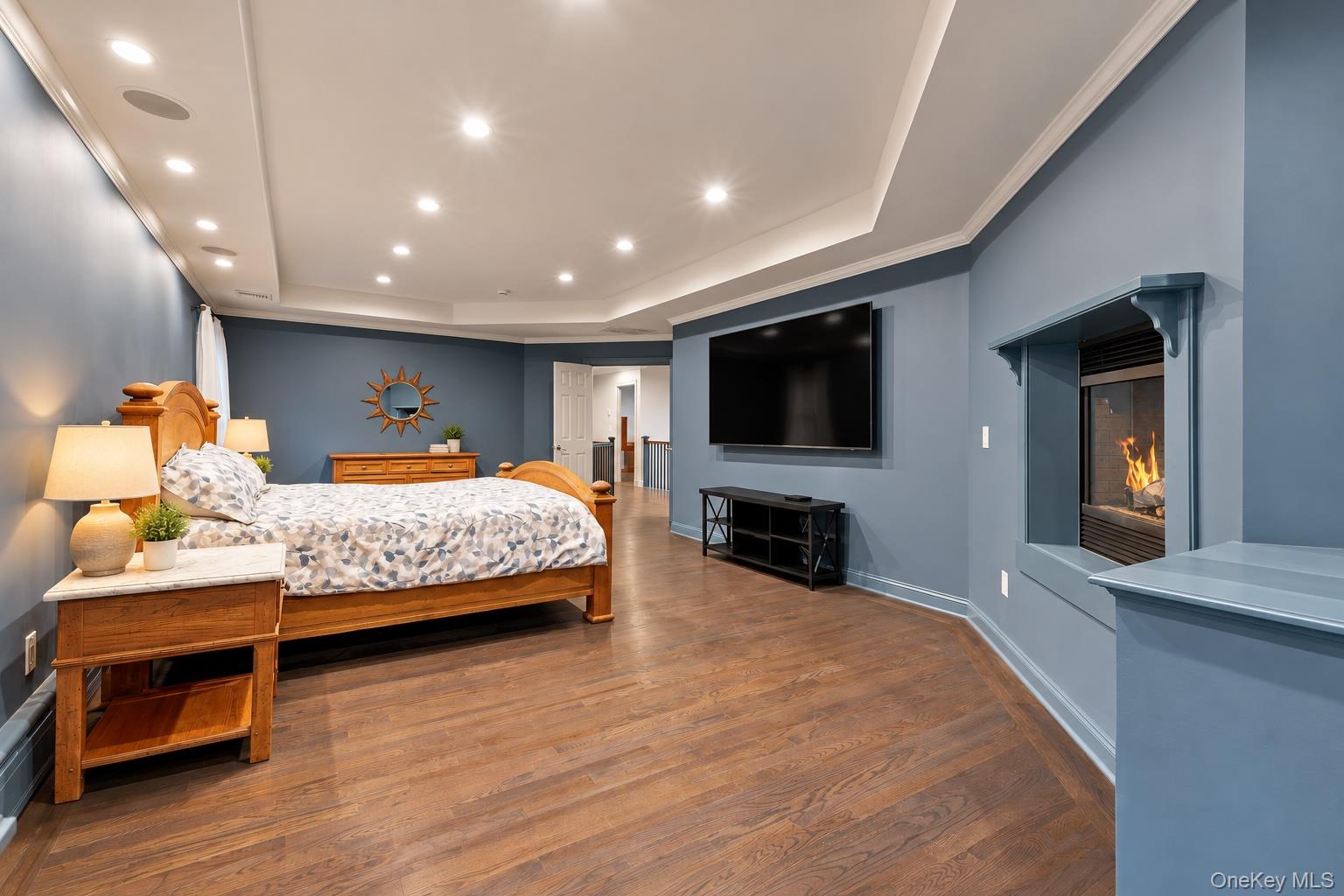 7 Lauro Ridge Court