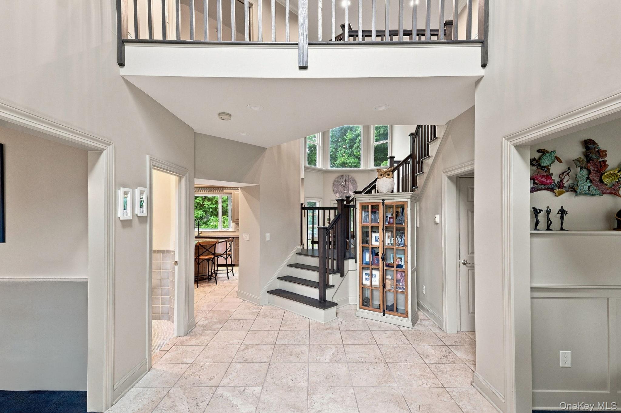 7 Lauro Ridge Court