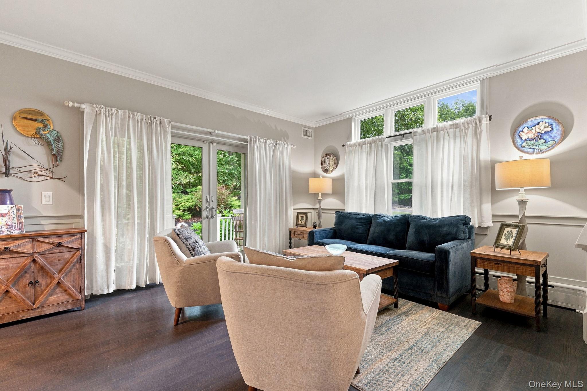 7 Lauro Ridge Court
