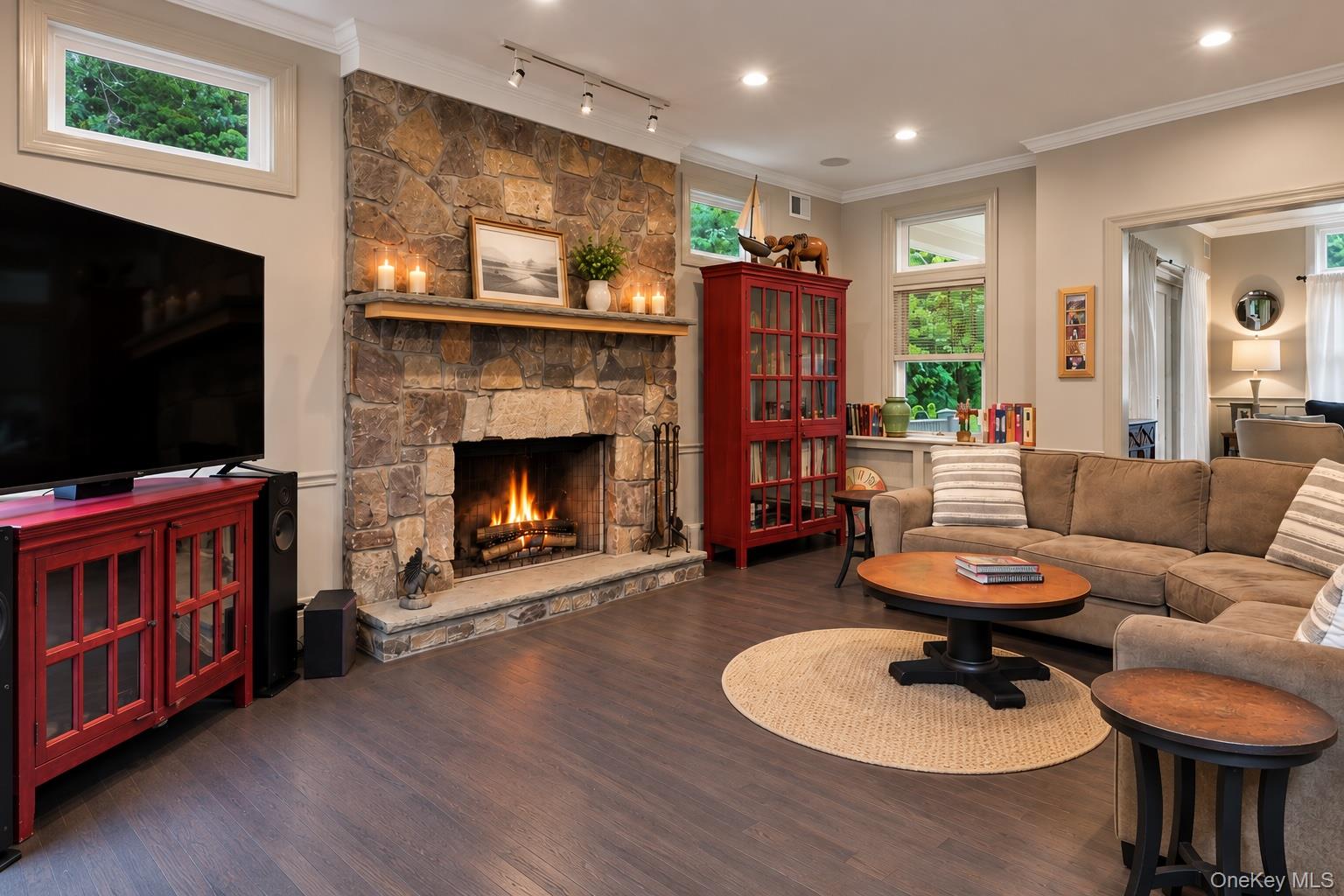 7 Lauro Ridge Court
