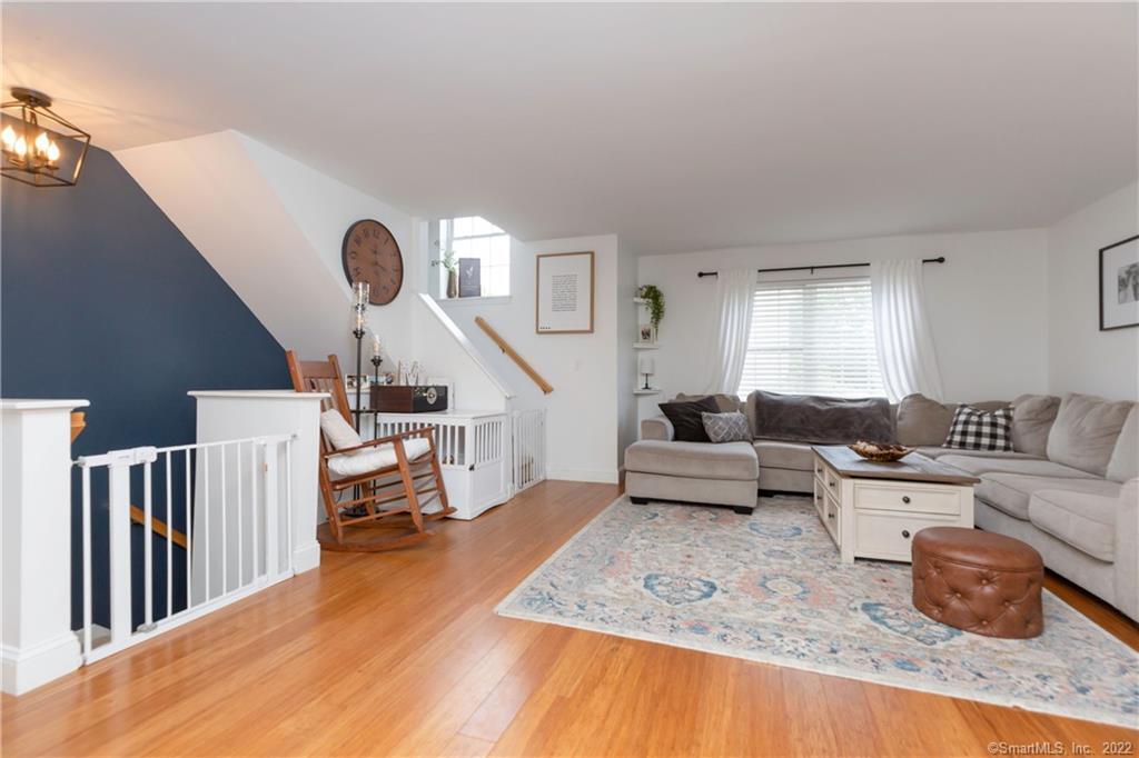 11 Mannions Lane 28