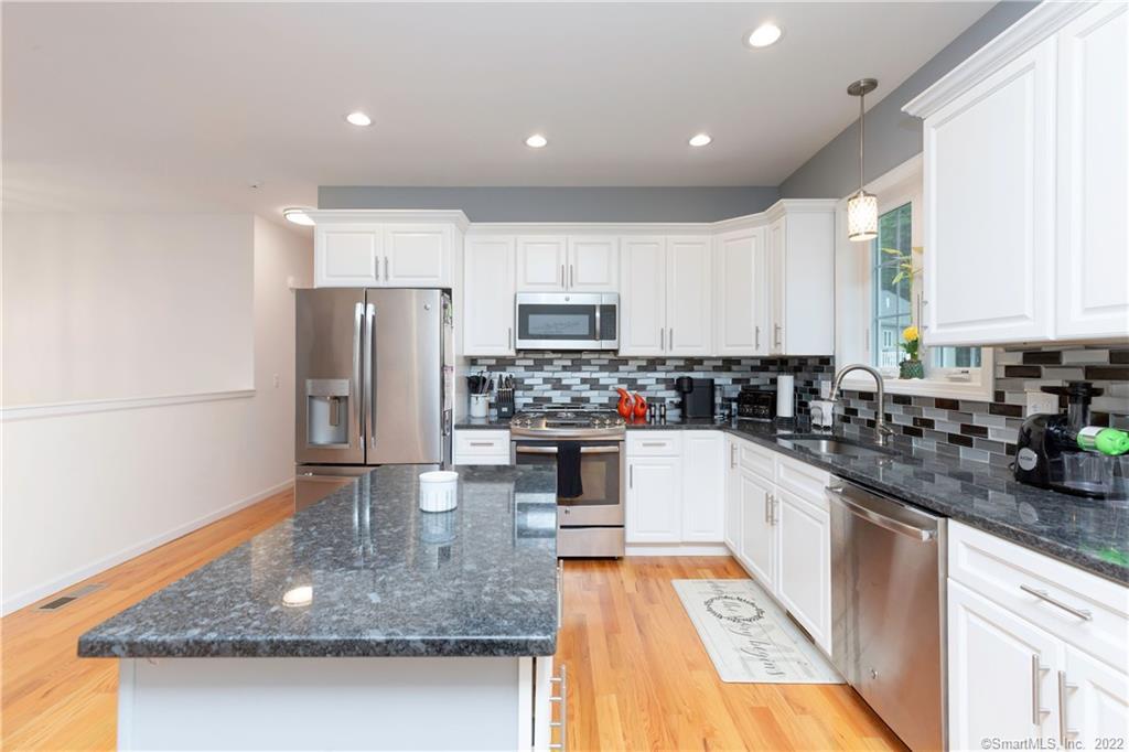 93 Hidden Pines Circle