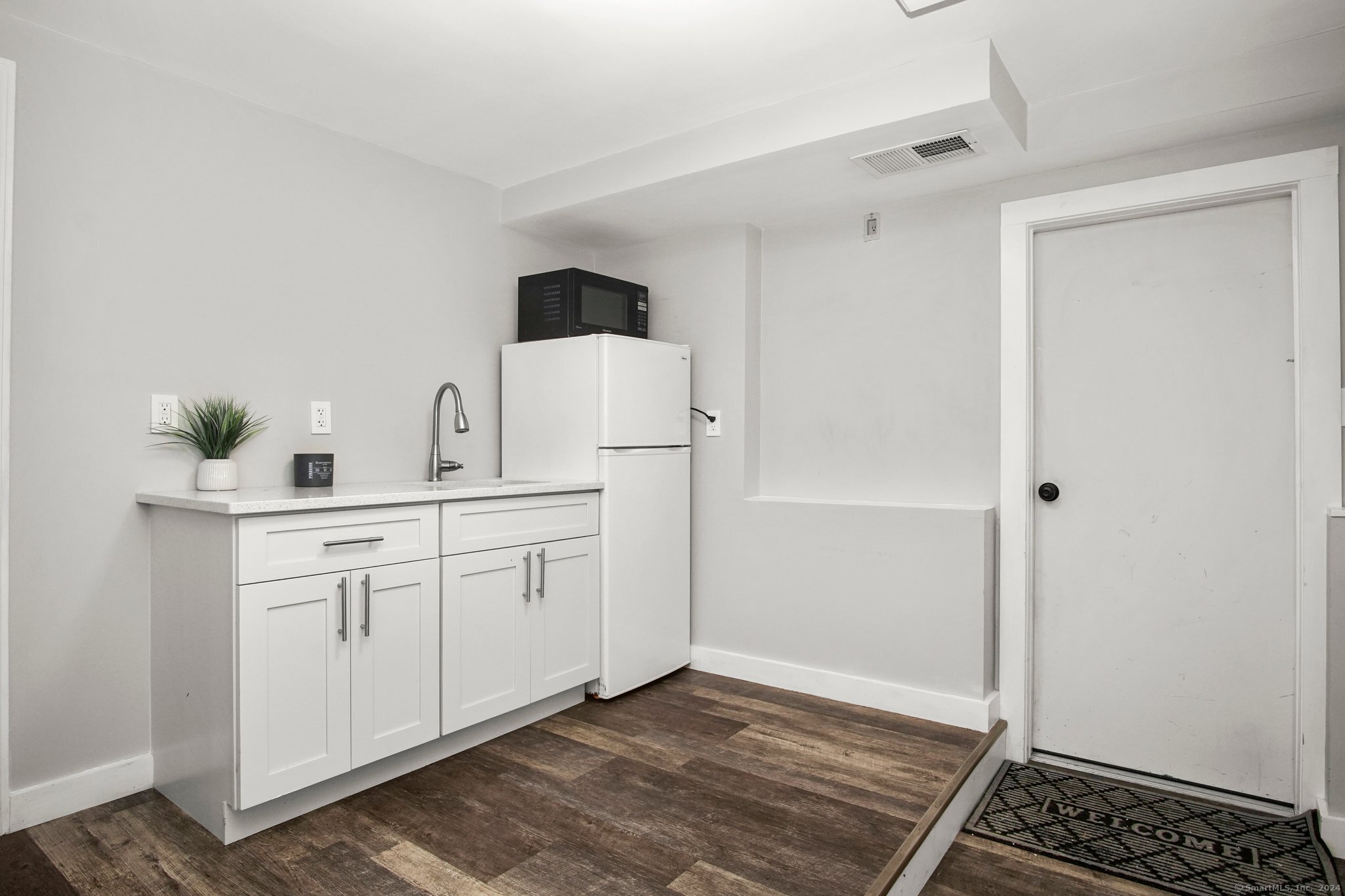 351 Bennetts Farm Road
