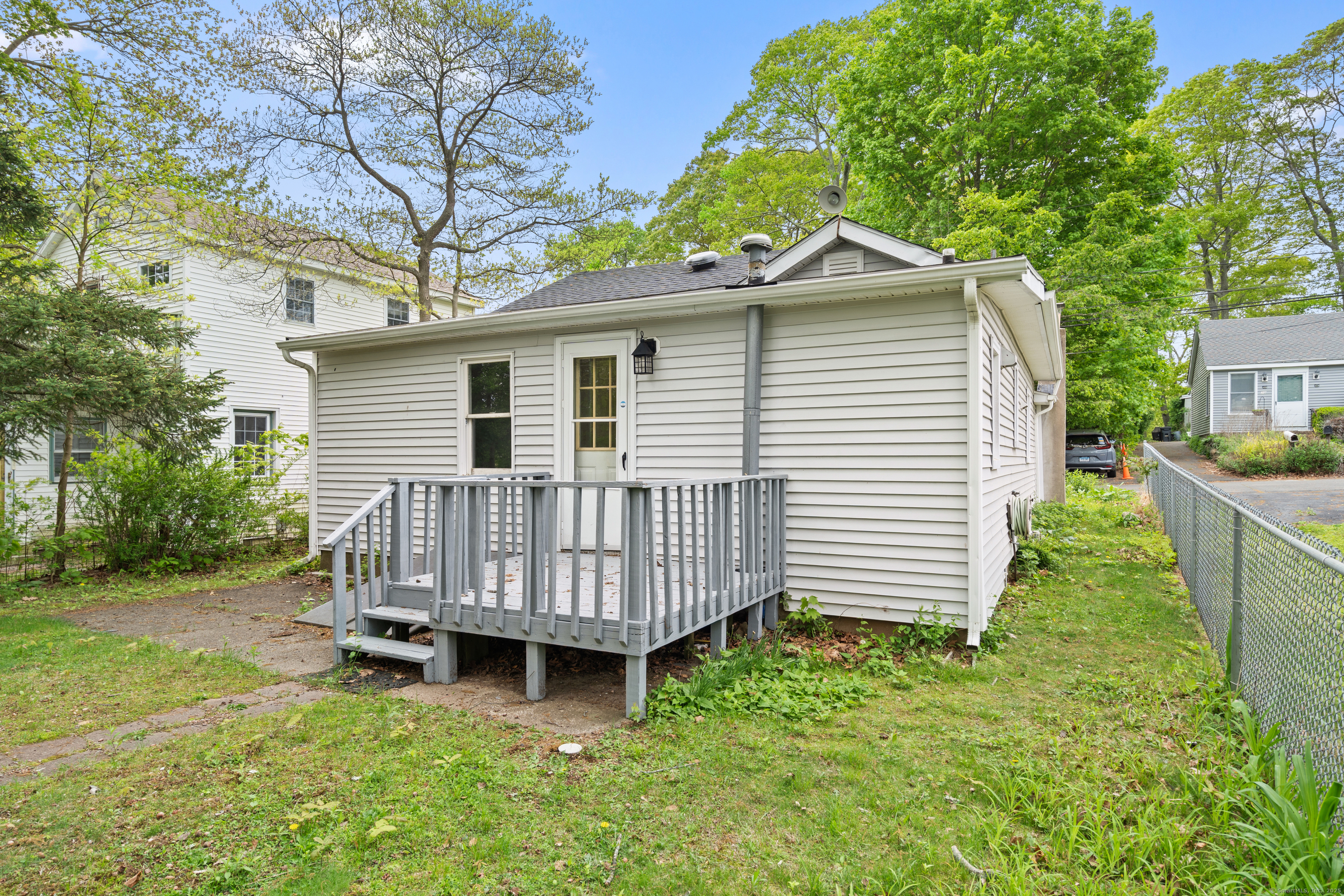 65 Waverly Park Road