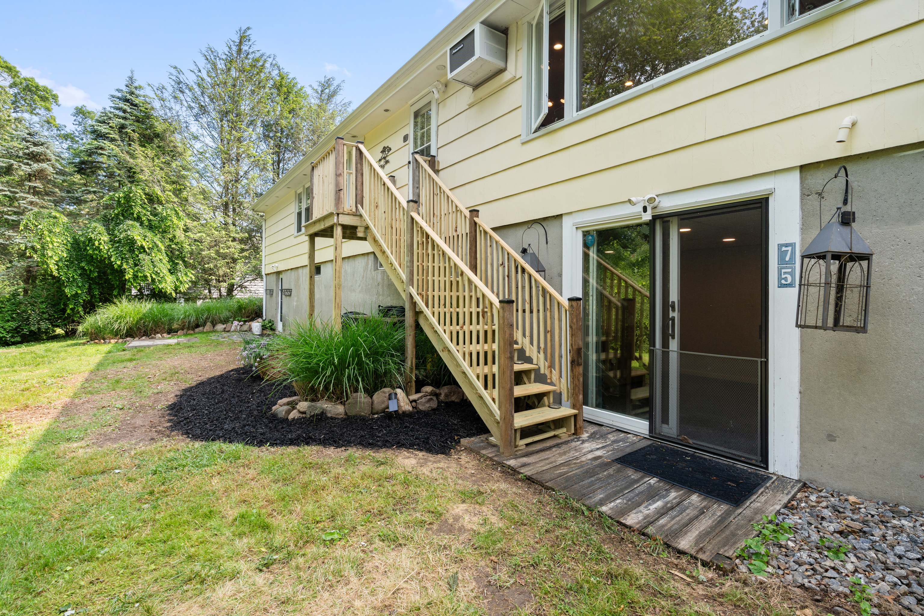 75 Skyview Drive