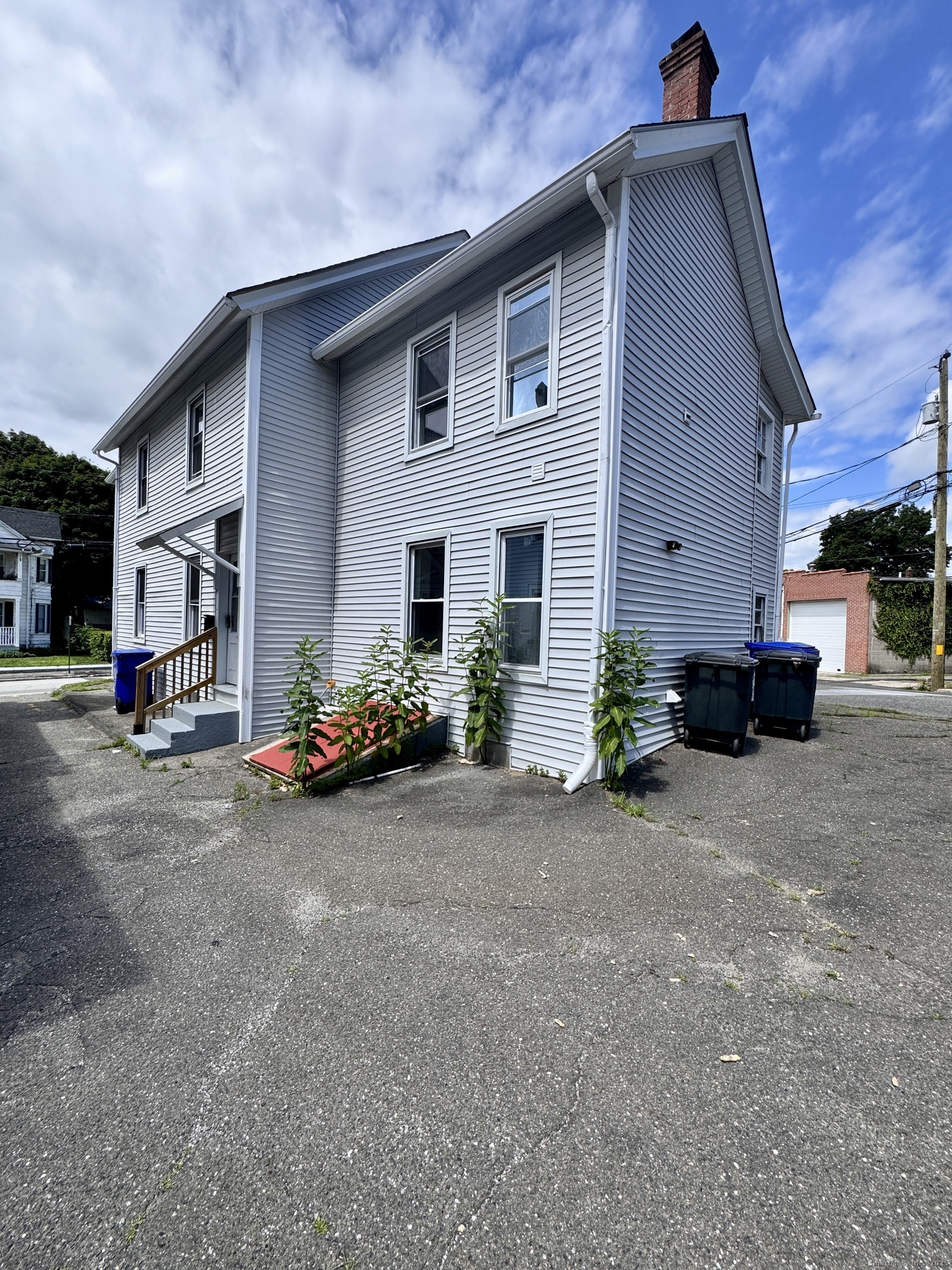 112 Brookside Avenue
