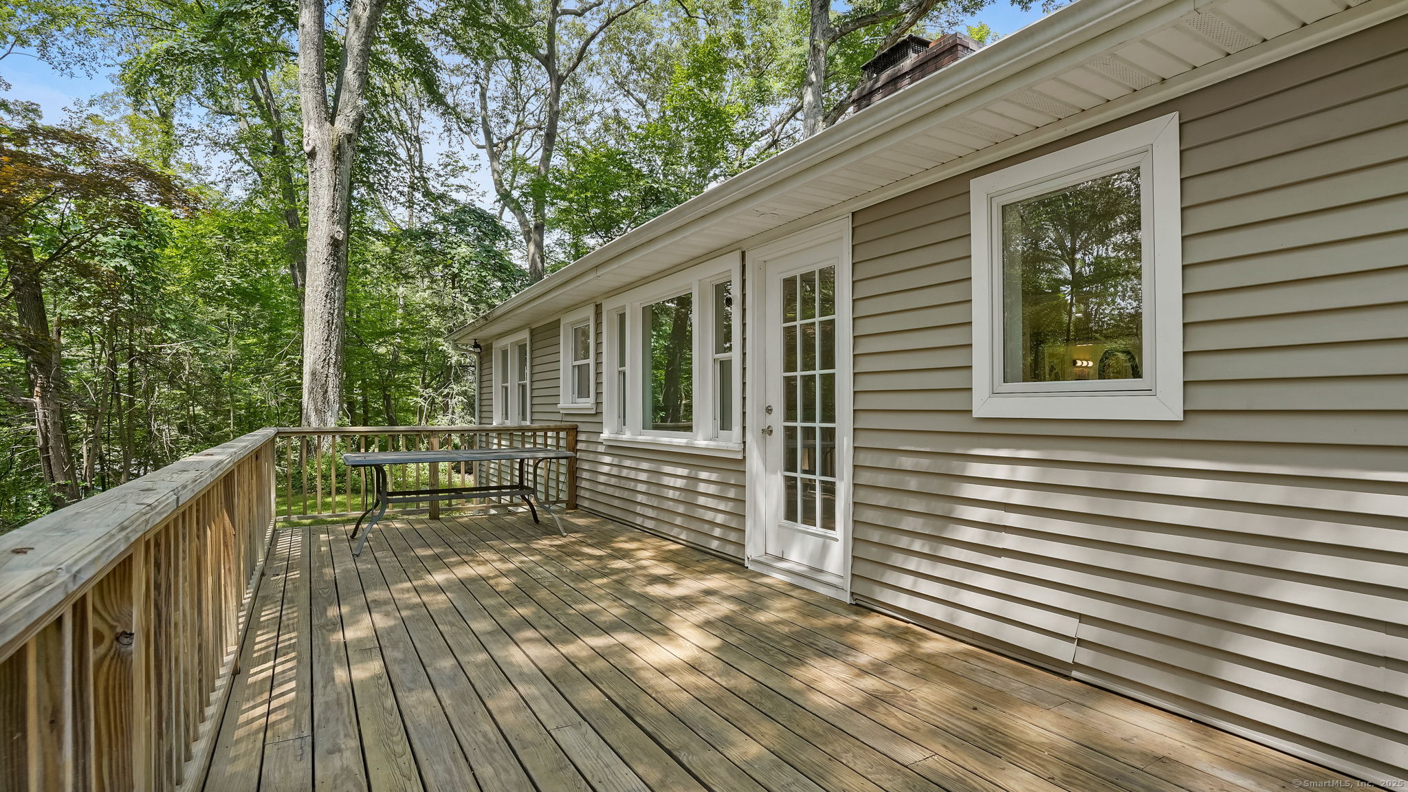 240 Great Plain Road