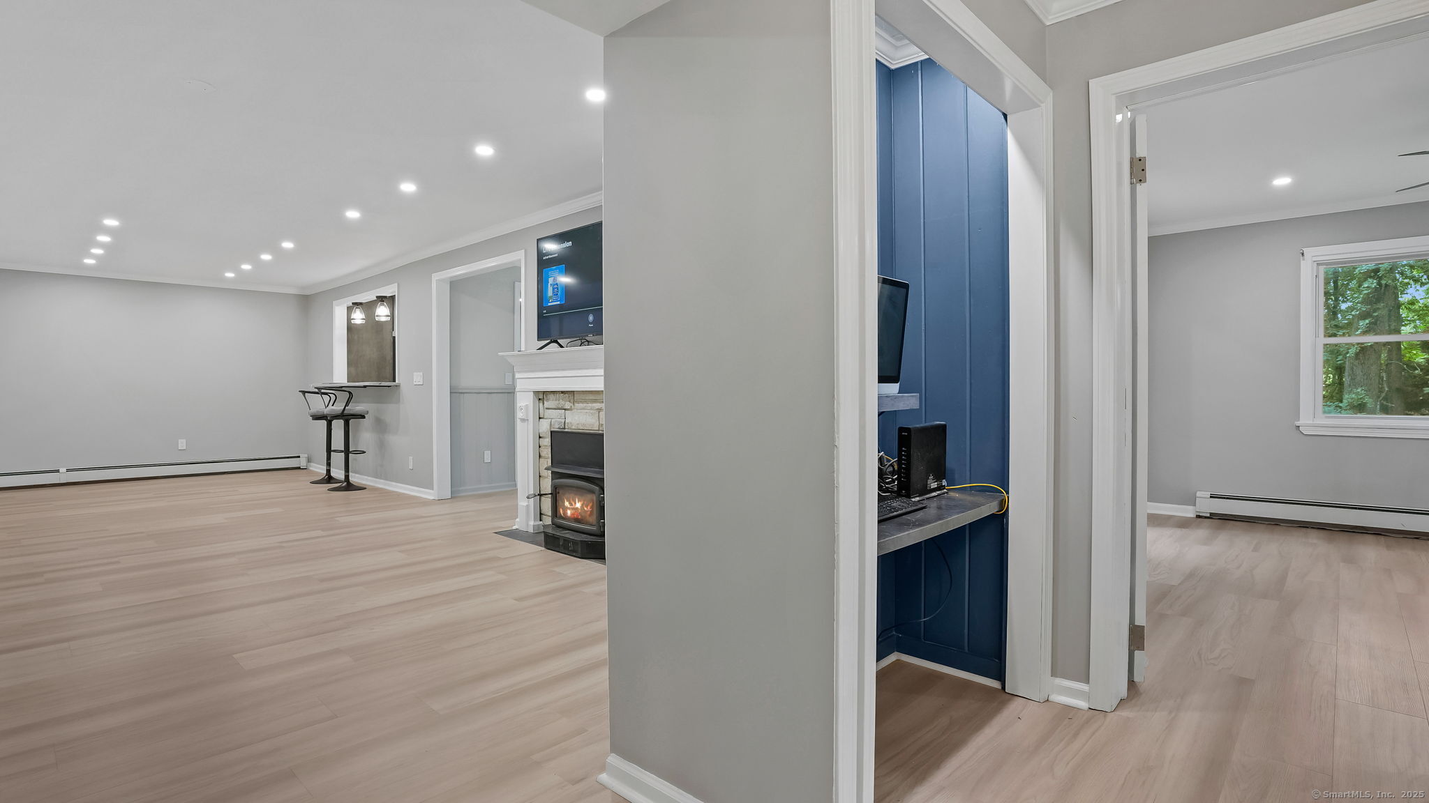 240 Great Plain Road