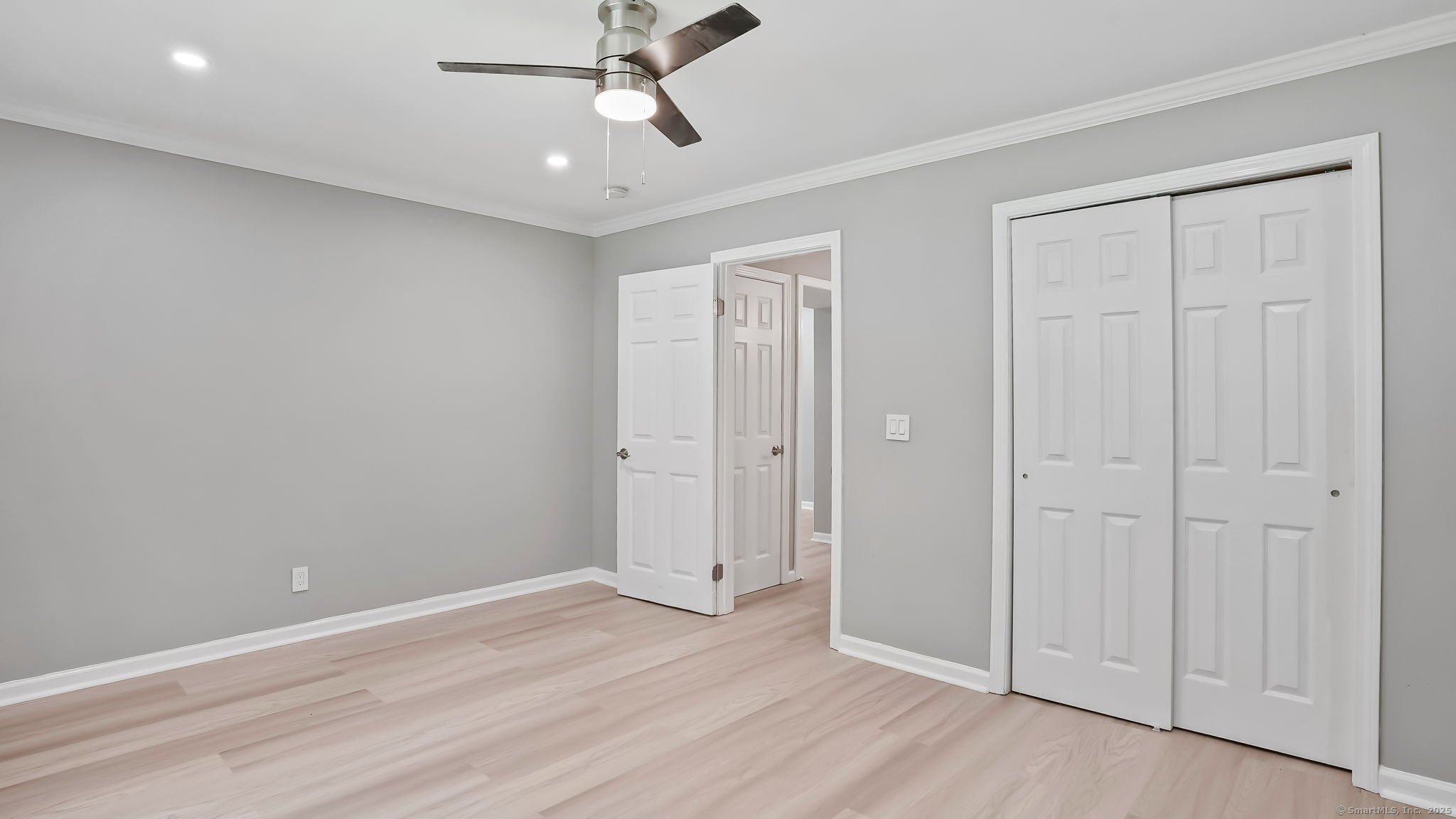 240 Great Plain Road